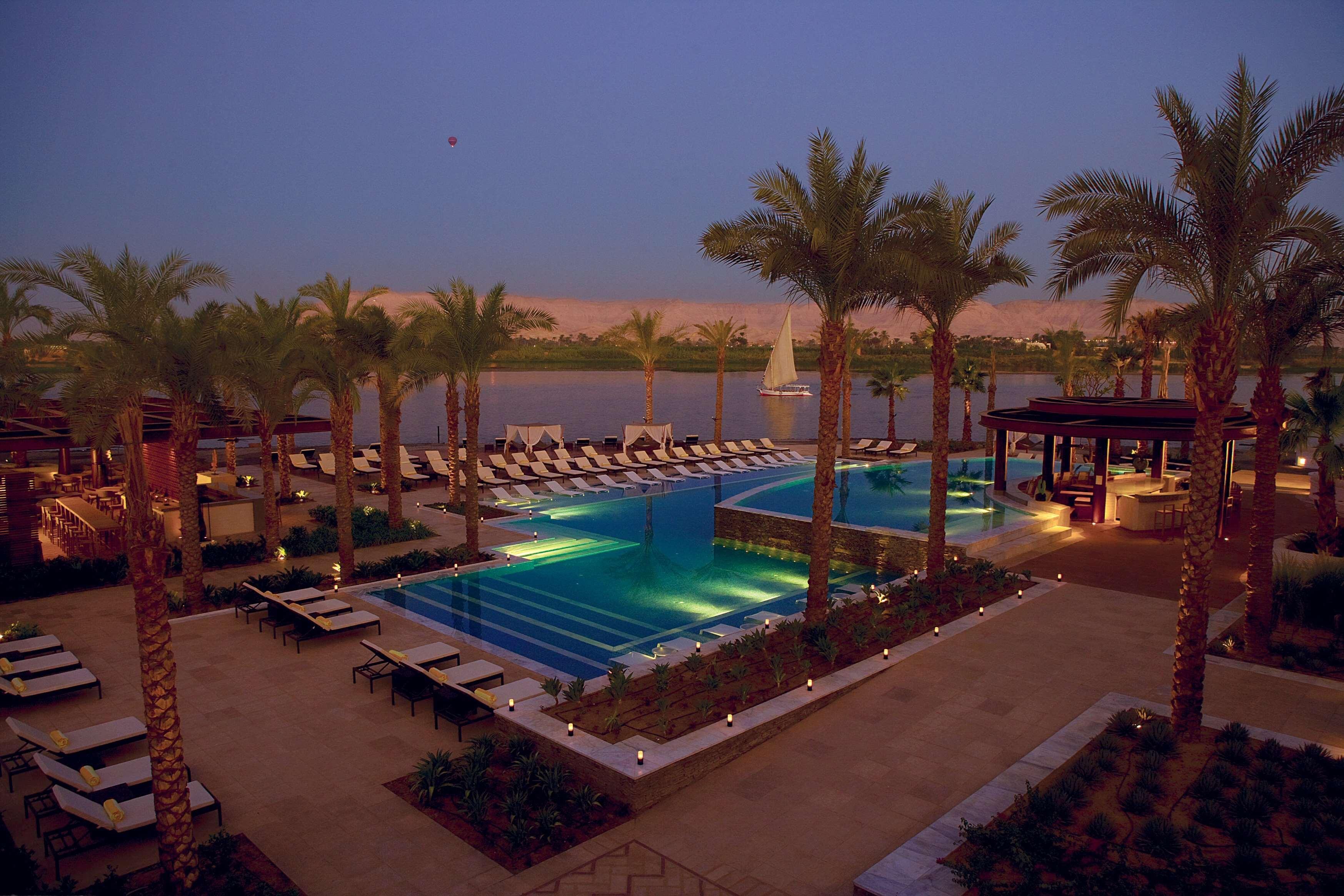 Hilton Luxor Resort y Spa Exterior foto